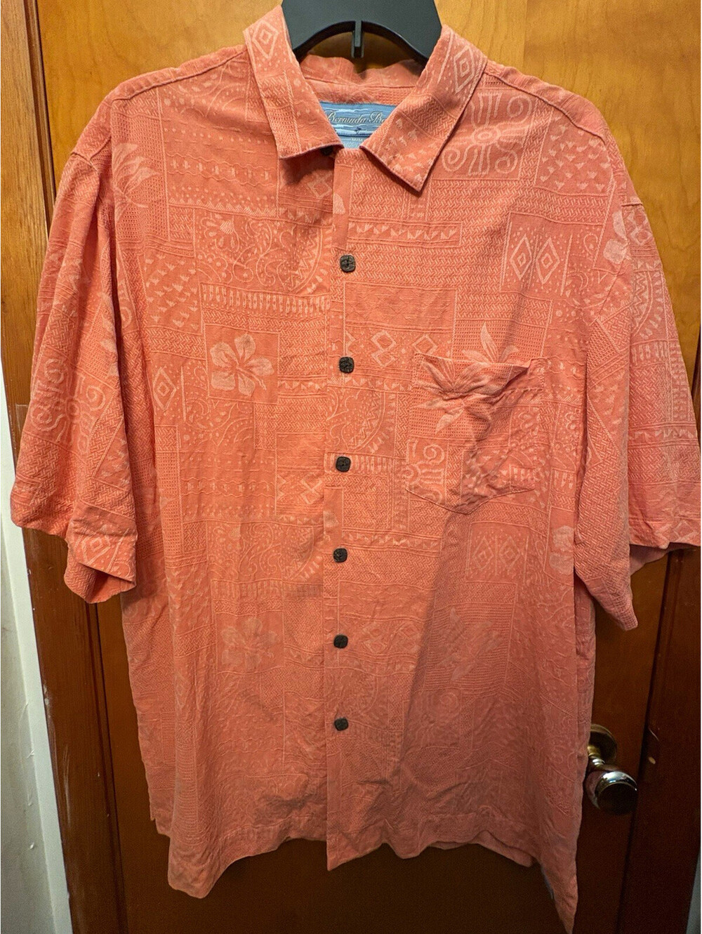 Bermuda Bay 100% Silk Hawaiian Shirt Orange Men’s Medium